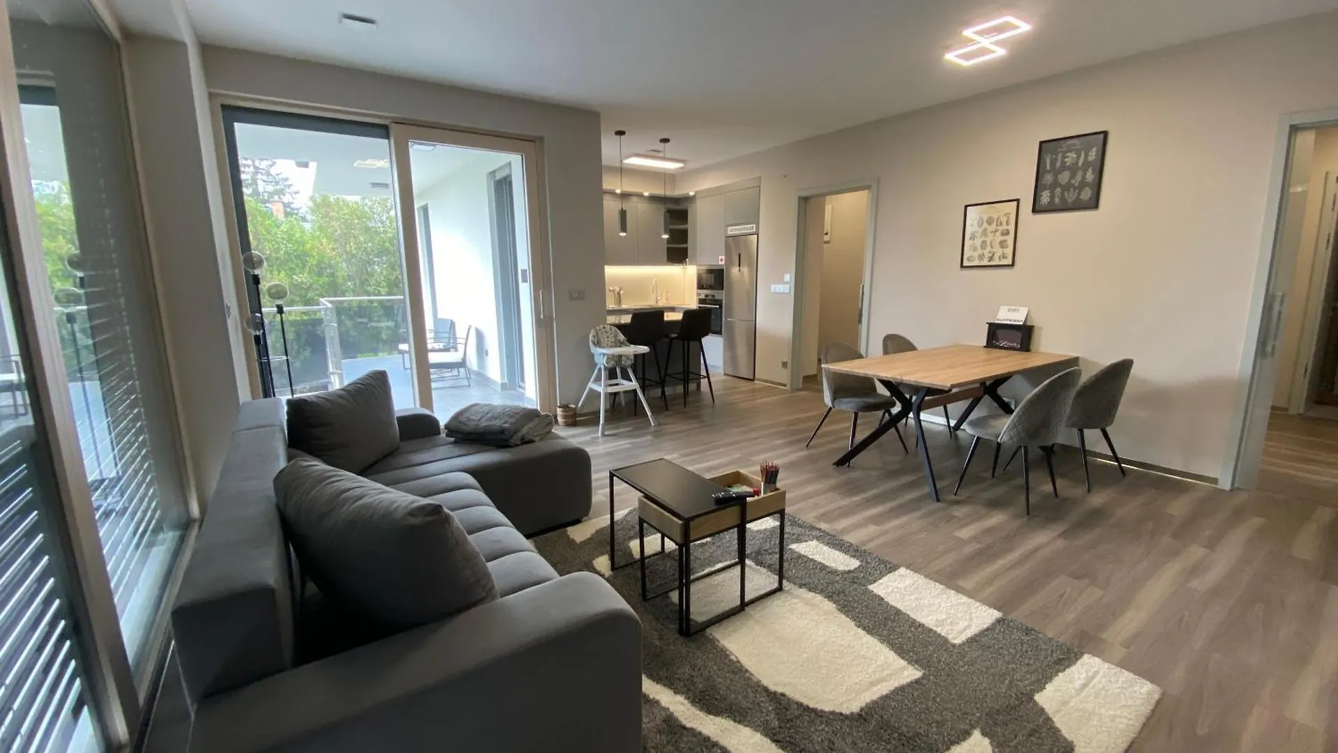 Modern Living In 부다페스트 0*,  헝가리