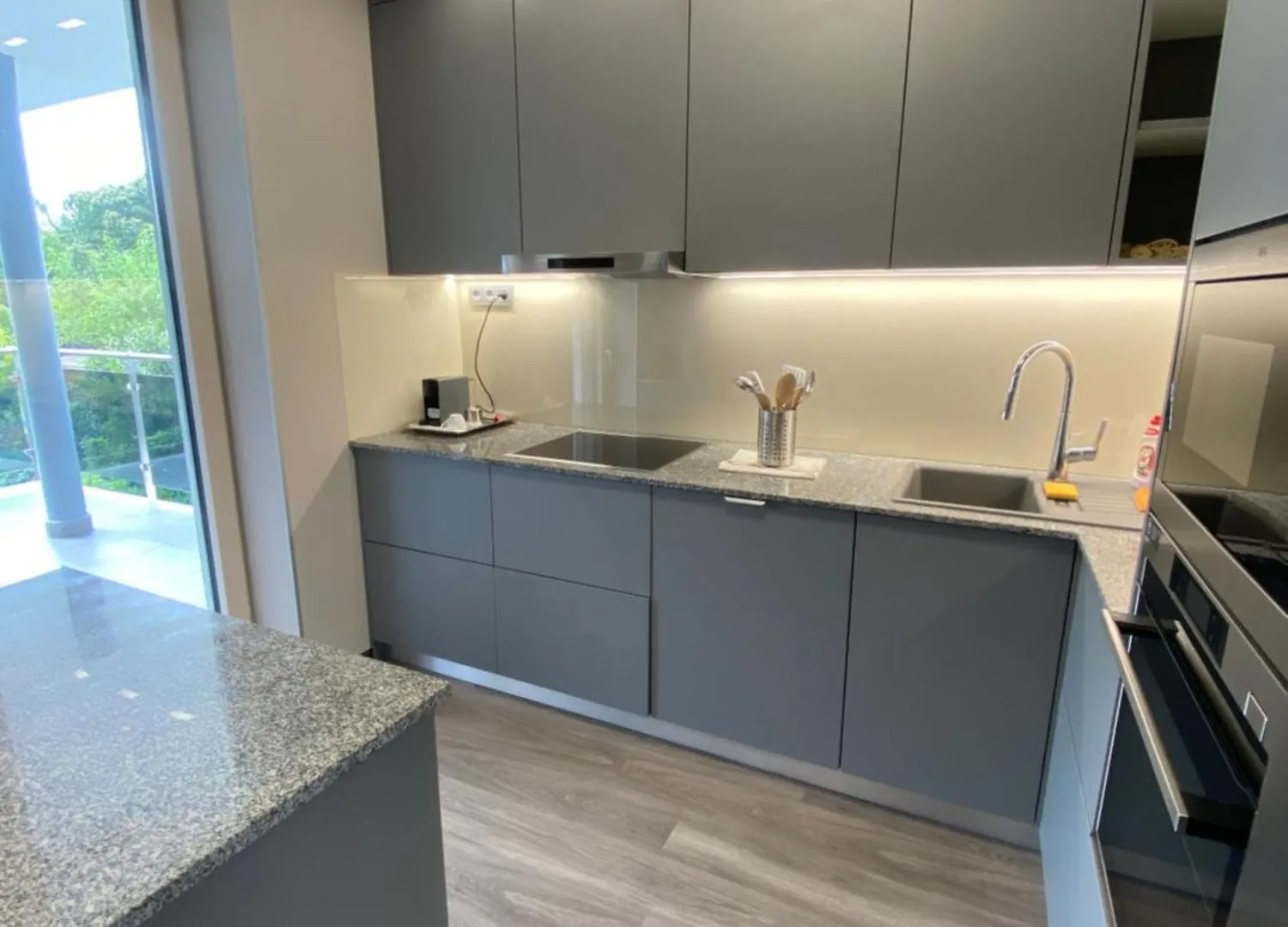 Modern Living In 부다페스트 0*,  헝가리